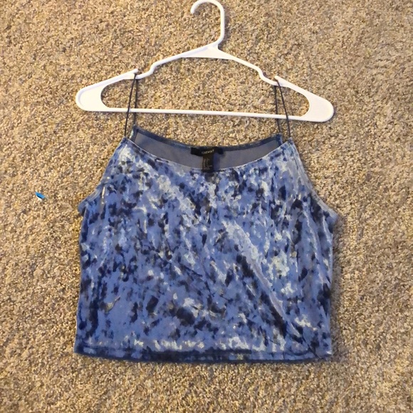 crop top